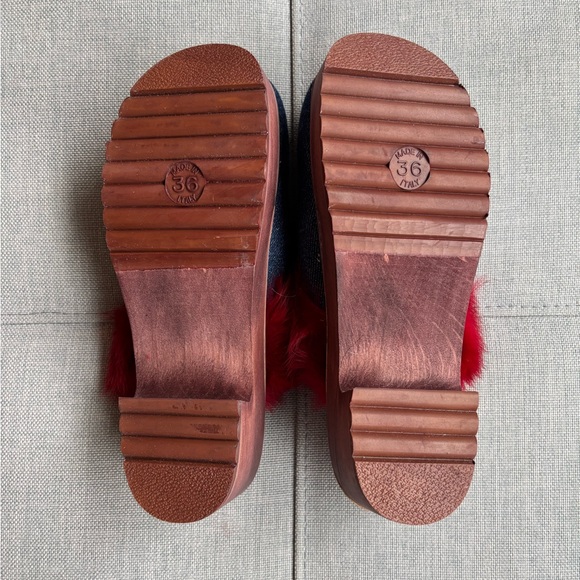 Yoshiko Powell Denim Clogs with real Fur - Picture 6 of 7